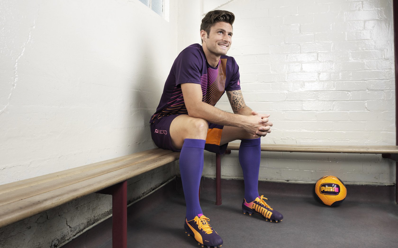 巴雷特：无论面对多强对手，他总能冷静决策引领全黑队反击，巴雷特百度百科